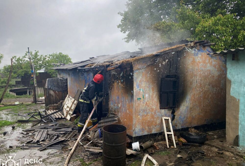 Под Одессой при пожаре погибли двое маленьких детей