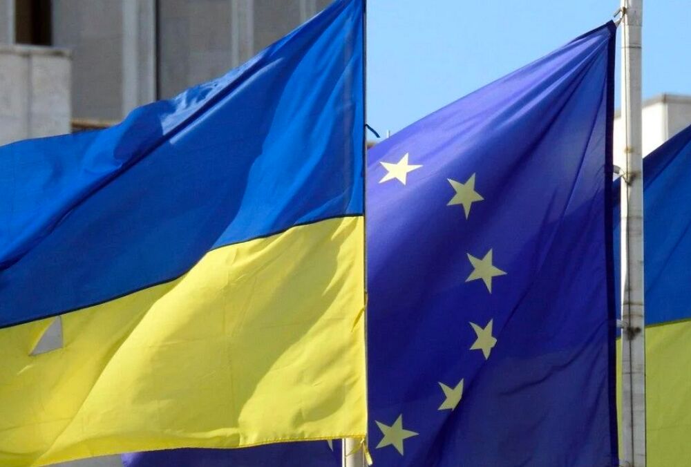 Боррель пообещал Украине поддержку ЕС, пока она не станет уважаемой и суверенной страной 