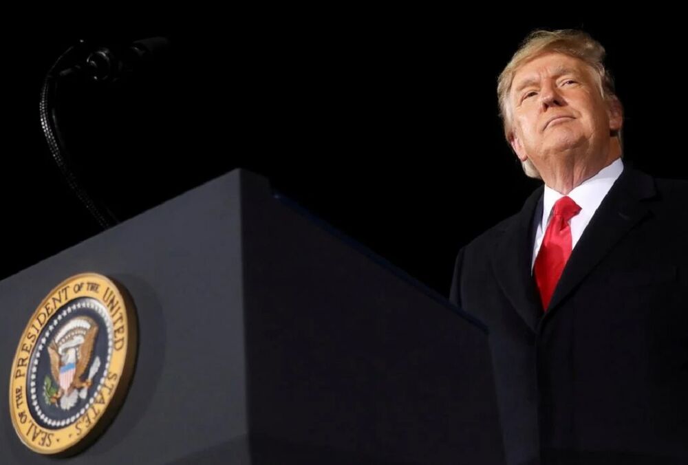 Трамп выступил категорически против смены путинского режима