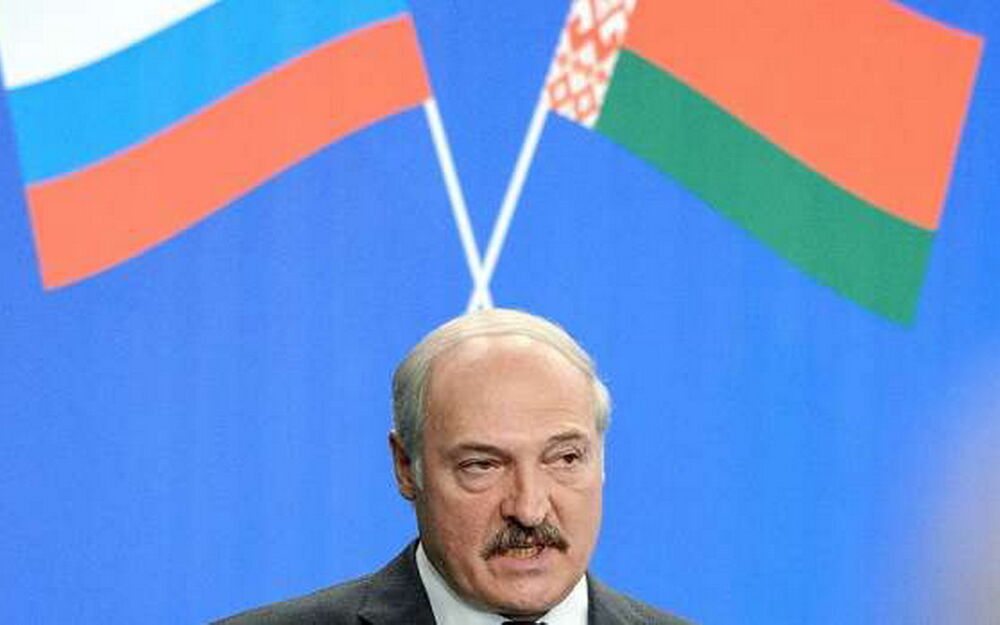 Лукашенко внезапно пригрозил войной, если Россия попробует присоединить страну