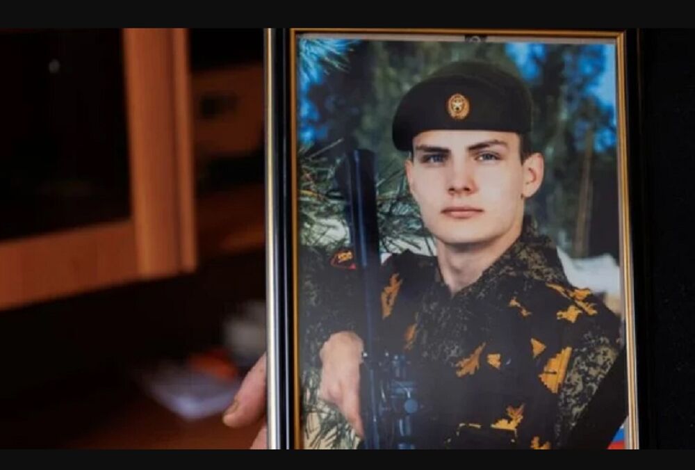 На мать российского погибшего срочника составили протокол за ”дискредитацию” армии 