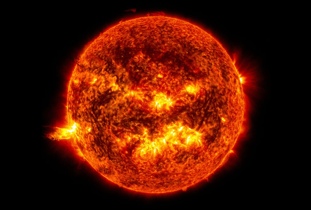 На Солнце зафиксировали рекордно мощную вспышку за последние шесть лет