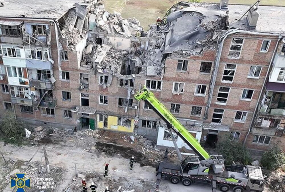 Затримано таксиста, який ”навів” ракету на висотку в Миколаєві