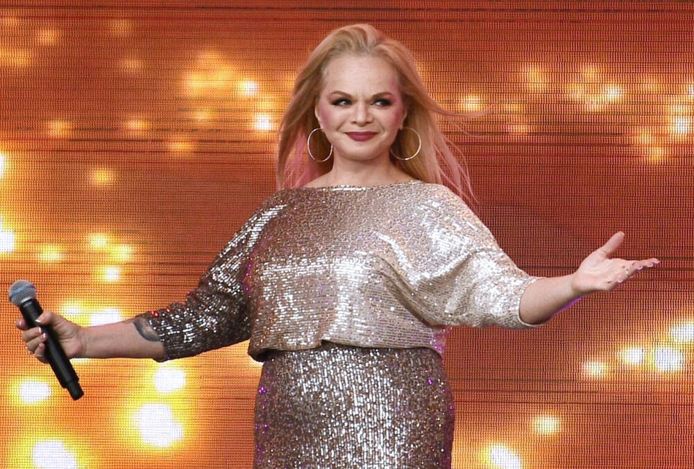 Путинистка Лариса Долина заявила, что стала жертвой украинских мошенников, которые лишили ее квартиры