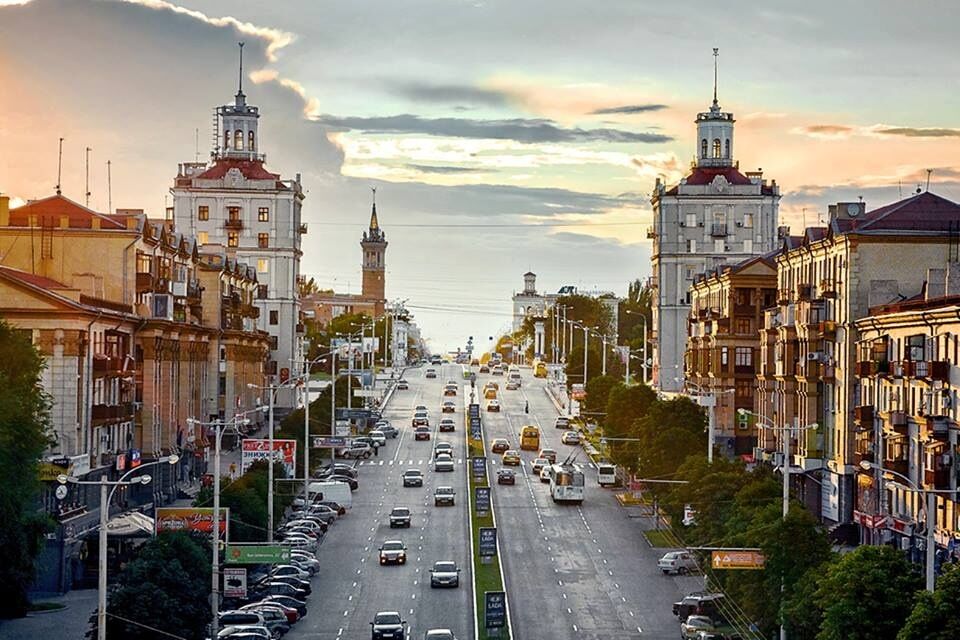 На Запоріжжя рухається колона російської техніки та тисяча військових