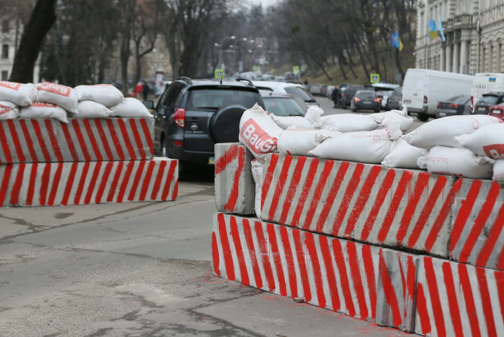 У Києві планують демонтувати частину блокпостів