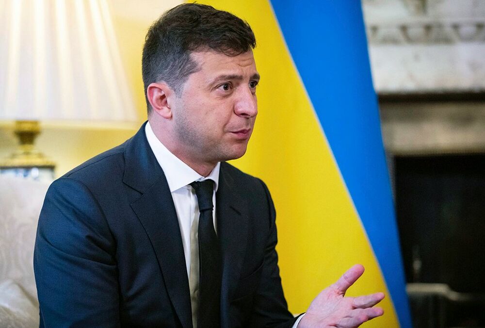 Экс-нардеп: Зеленский хочет ввести военное положение на два месяца  Экс-нардеп: Зеленский хочет ввести военное положение на два месяца