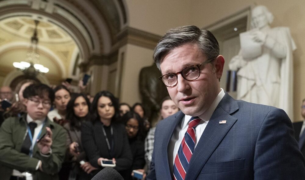 Після зустрічі з Байденом спікер Палати представників Джонсон назвав захист кордонів США головним пріоритетом