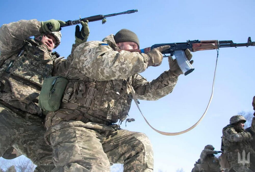 Гарантії безпеки НАТО без вступу до Альянсу: що говорять у МЗС на пропозицію Мелоні