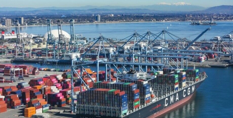 ЗМІ: Росія незважаючи на санкції щомісяця отримує понад 1 млрд. доларів завдяки експорту до США