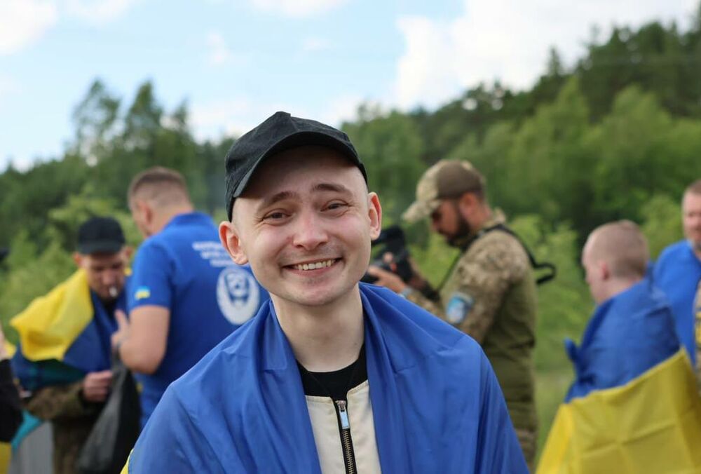 Україна та РФ провели обмін полоненими: додому повернулися захисники, які не бачили батьківщину понад 3 роки