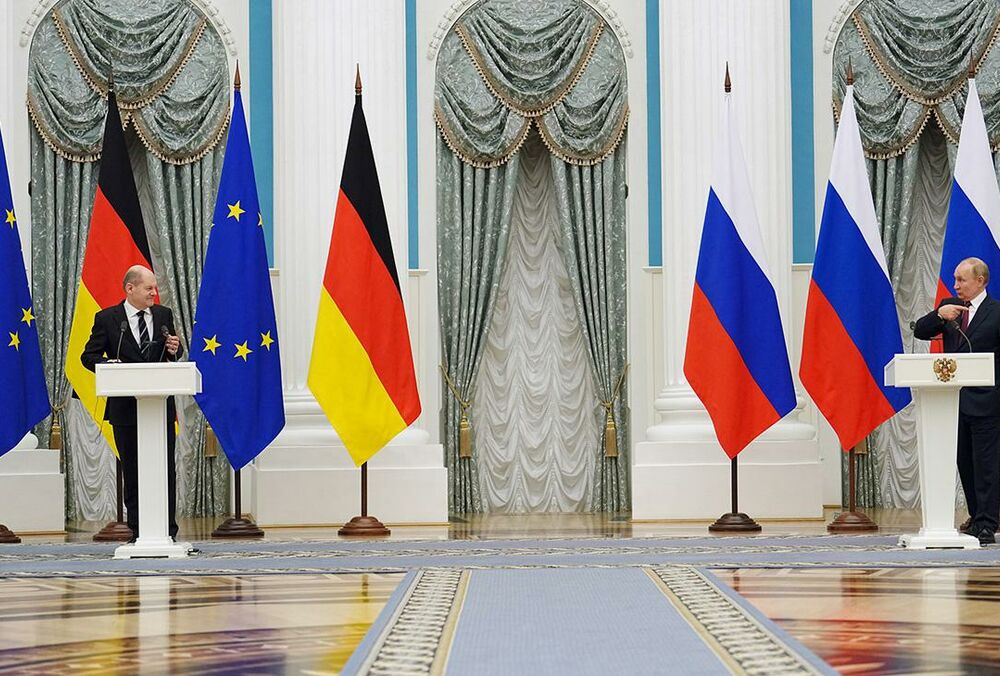 Шольц заявив про готовність відновити переговори з Путіним