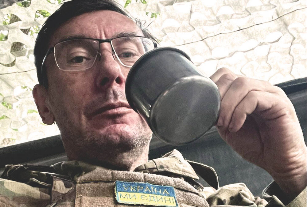 Луценко заявив, що йде з армії через інвалідність: у мережі скандал