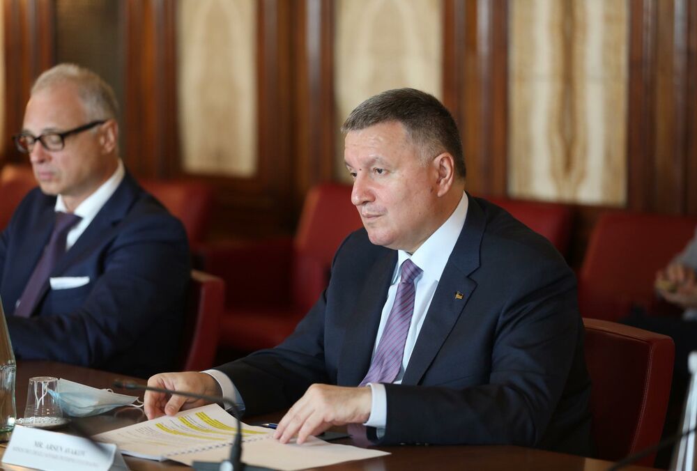 В Слуге народа рассказали о причинах отставки Авакова В Слуге народа рассказали о причинах отставки Авакова