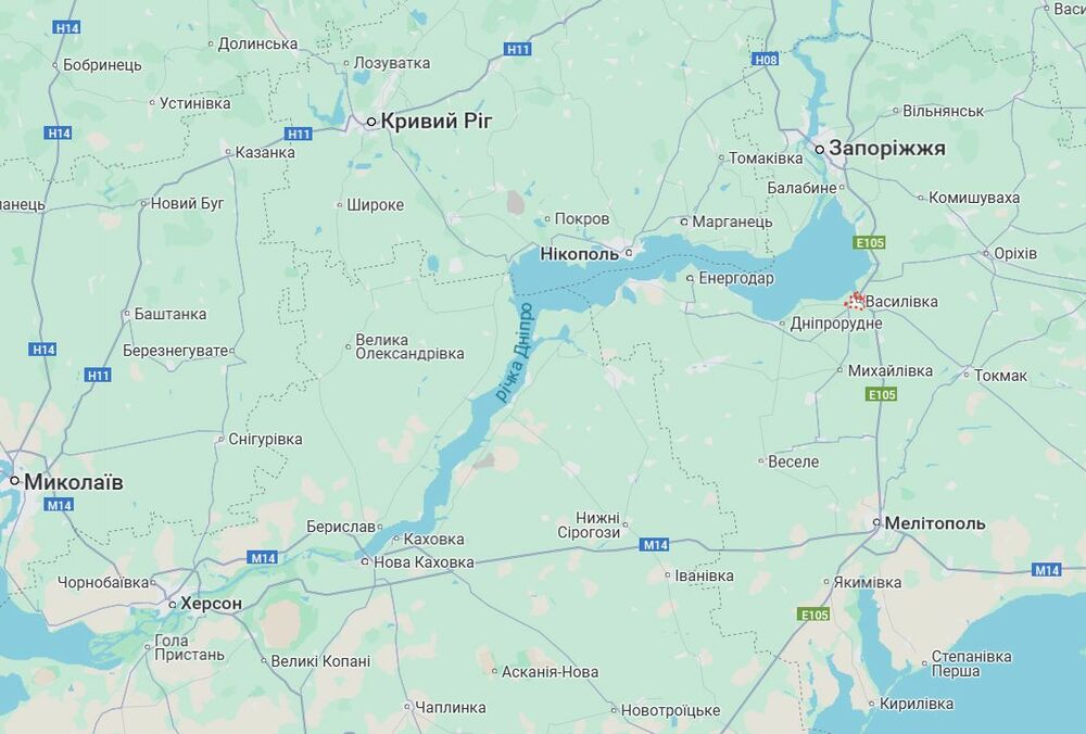 Удар по Васильевке: оккупанты заявили об ударе ”нацистов по гражданским”, забыв сказать о гибели 4 военных