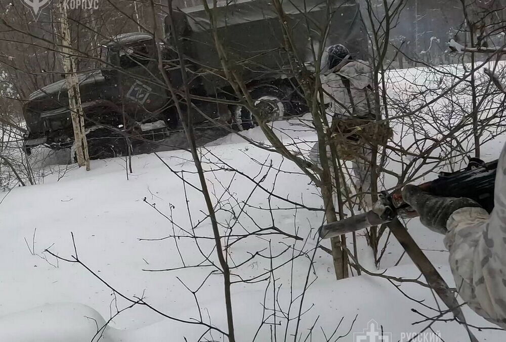 РДК показал видео уничтожения грузовика с оккупантами в Брянской области: видео