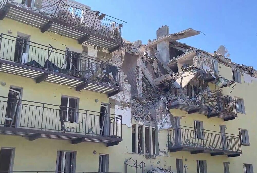 ЗСУ завдали удару по гуртожитку в Херсоні, де була база російських окупантів