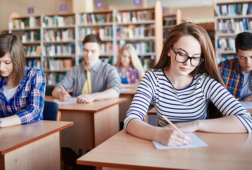 В Минобразования рассказали, кому из контрактников частично оплатят обучение в вузе В Минобразования рассказали, кому из контрактников частично оплатят обучение в вузе