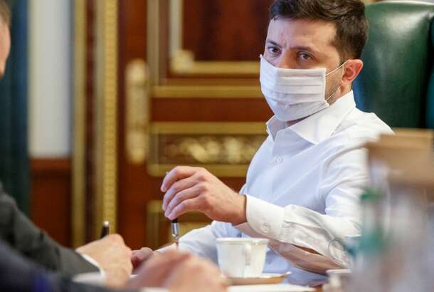 Врач рассказал, во сколько обходится лечение Зеленского в Феофании