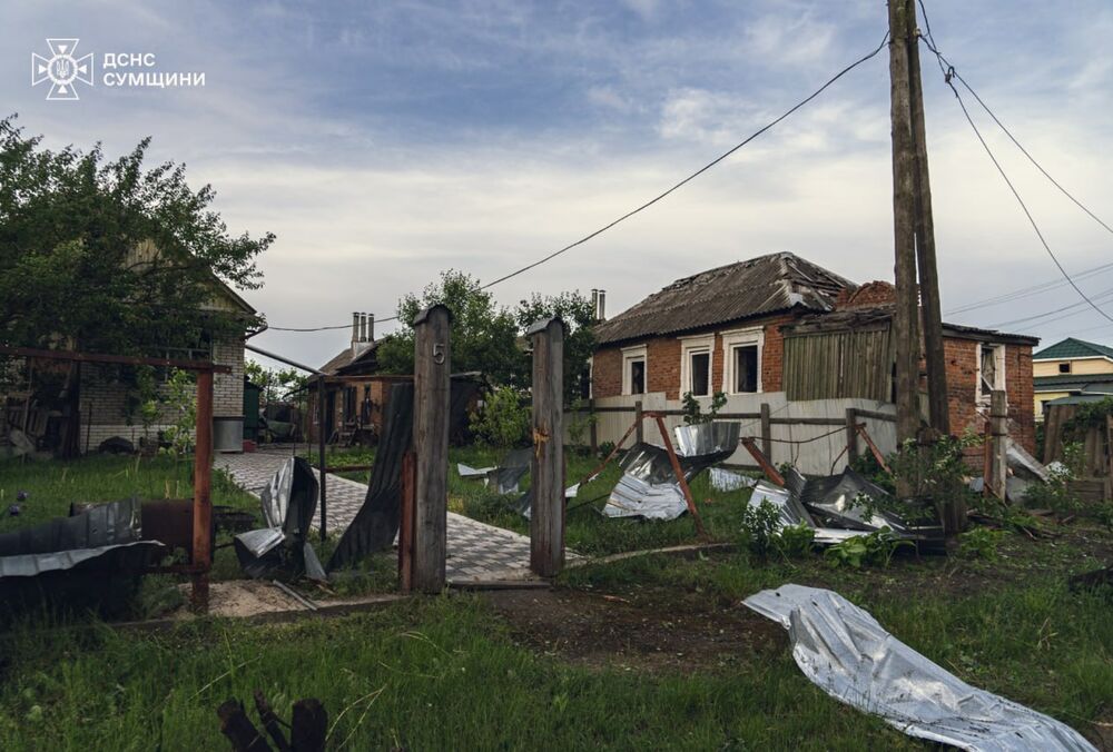 Росіяни вночі здійснили серію ударів по Сумах