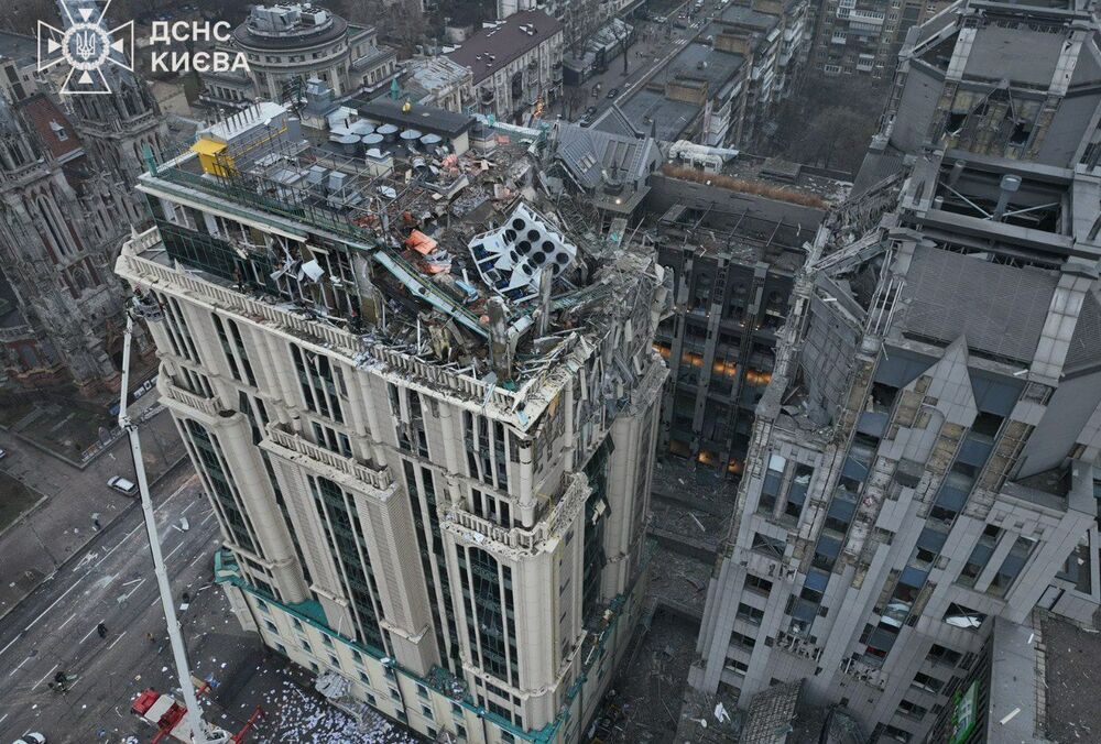 В Киеве растет число пострадавших в результате атаки: фото