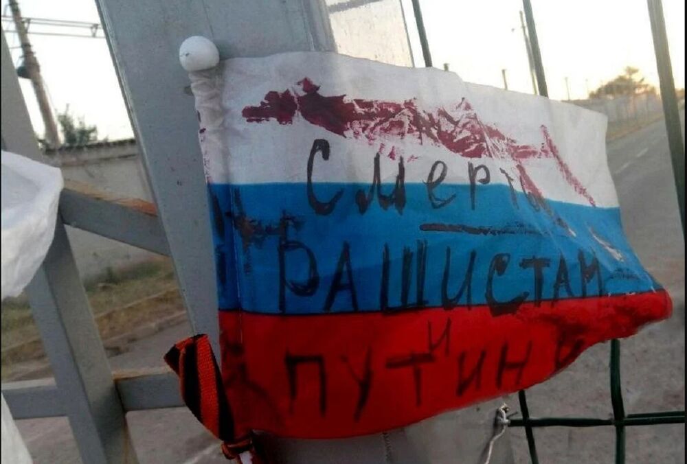 Окупанти в Маріуполі почали перевірку населення на фоні спротиву