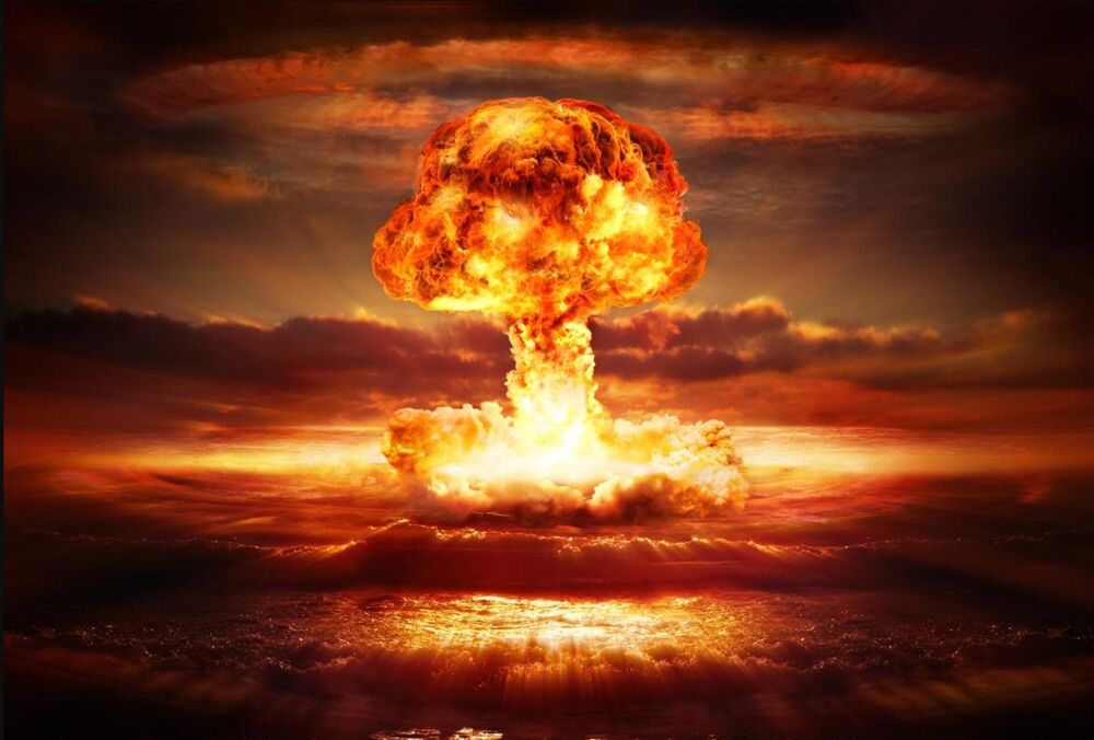 Военный эксперт не исключает ядерную атаку после приезда в Киев главы ЦРУ