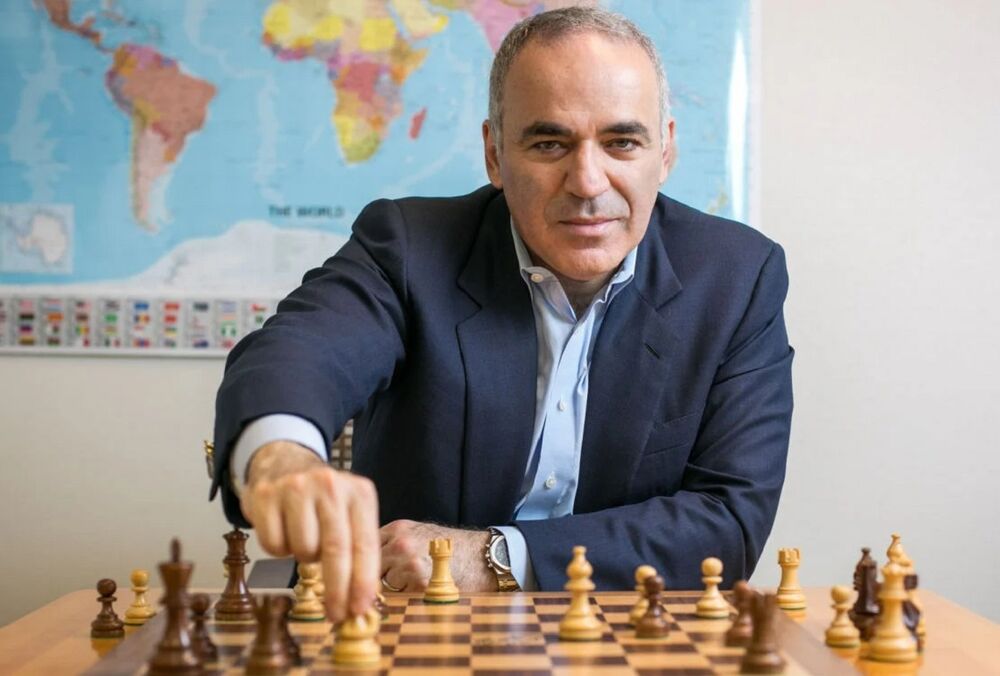 Каспаров озвучил дату, когда Путин объявит о победе над Украиной  Каспаров озвучил дату, когда Путин объявит о победе над Украиной