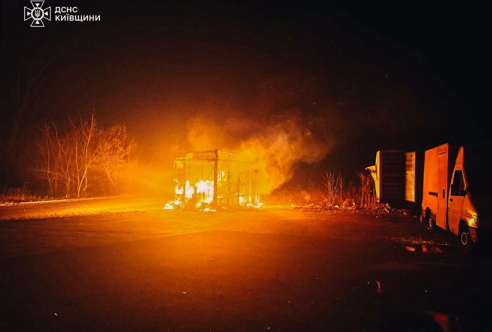 Під час обстрілу Київської області росіяни пошкодили високовольтні мережі