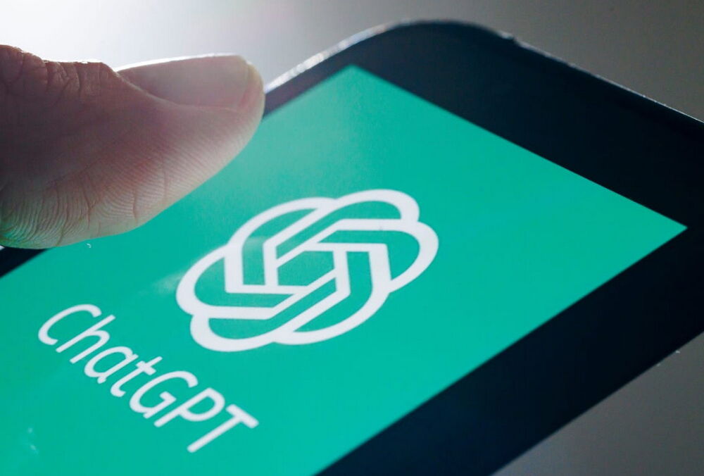Apple близька до впровадження ChatGPT в OS 18 для iPhone Apple близька до впровадження ChatGPT в OS 18 для iPhone