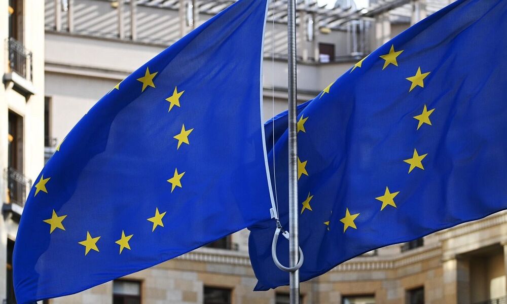 В канун саммита ЕС по Украине Брюссель разблокировал 10 миллионов евро для Венгрии 