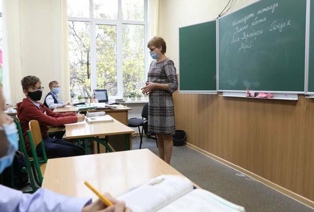  У Міносвіти розповіли, чи будуть відкриті в Україні школи з 1 вересня