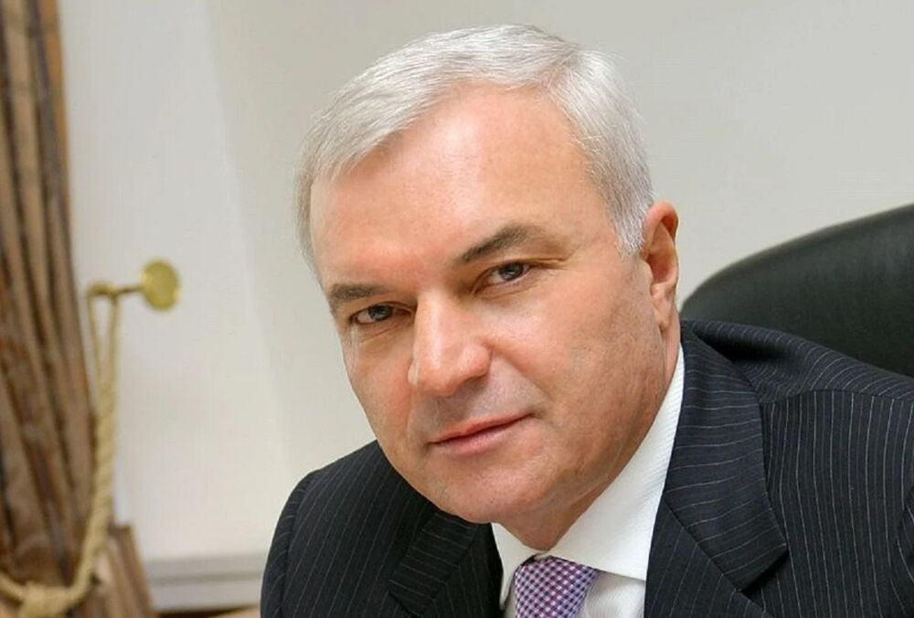 ЗМІ: у Франції вперше буде конфісковано майно російського олігарха