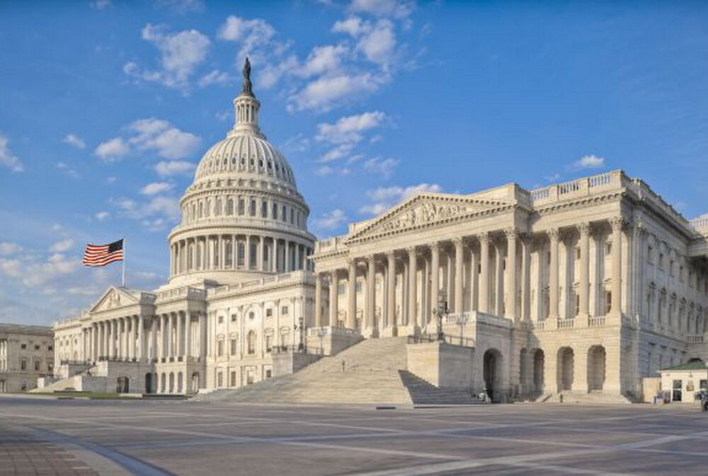 В США провалили переговоры по иммиграции. Республиканцы угрожают блокировать помощь Украине