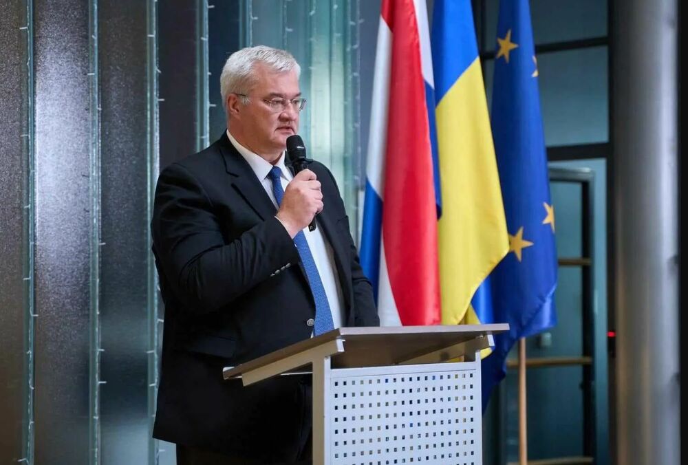 Визит Кита Келлога в Украину состоится ”в свое время”: Сибига отреагировал на отмену поездки