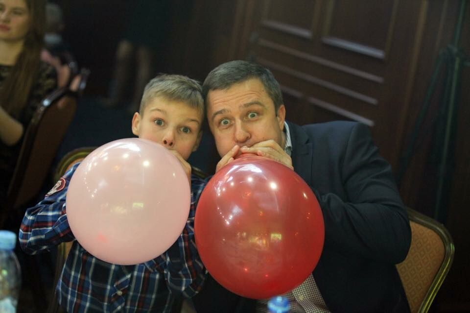Николай Кулеба оставляет должность омбудсмена по правам ребенка. Кто его заменит Николай Кулеба оставляет должность омбудсмена по правам ребенка. Кто его заменит