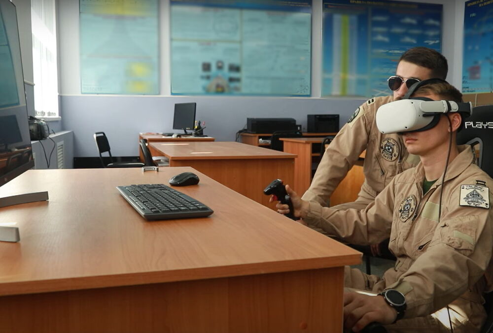 Как украинские пилоты адаптируются к истребителям F-16: видео Как украинские пилоты адаптируются к истребителям F-16: видео