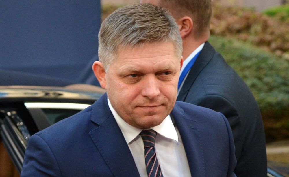 Перший після 24 лютого 2022 року: прем'єр Словаччини прийме посла Росії