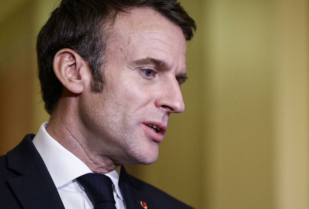 ”Для него изоляция – худшая вещь”: Макрон опять заявил о необходимости диалога с Путиным 