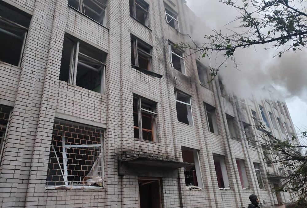 Российские дроны повредили учебное заведение в Черкасской области