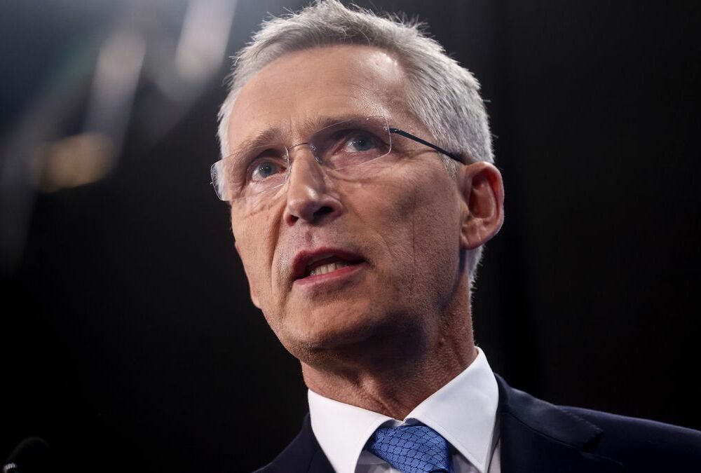 Столтенберг заявил, что Украина успешно вытесняет российский флот из Крыма