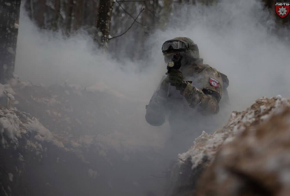 Близько 10 тисяч солдат ЗСУ у Курській області перебувають під загрозою оточення через відсутність розвідданих