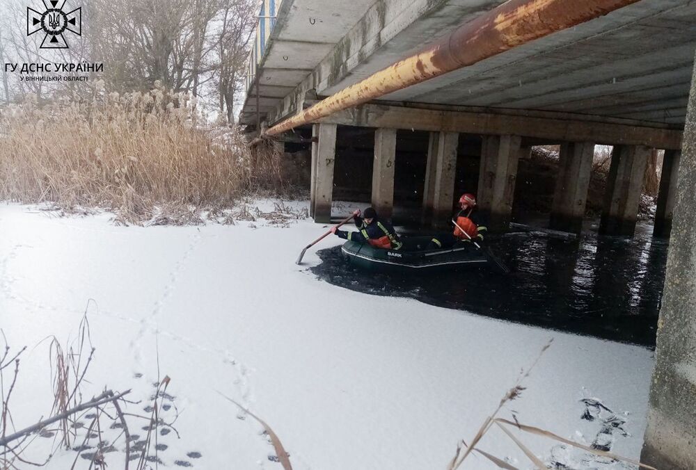 Смерть на льду: в Винницкой области под лед провалился восьмилетний мальчик