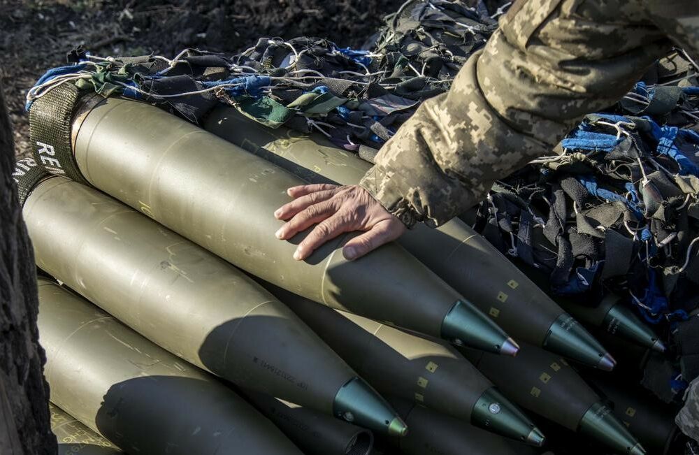 Германия пообещала Украине больше снарядов Германия пообещала Украине больше снарядов