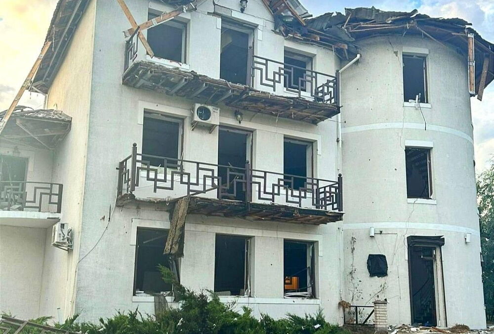 Будинок російського опозиціонера Пономарьова на Київщині атакував дрон: фото