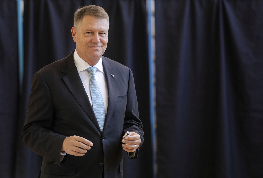 У Румунії офіційно підтвердили, що навчатимуть українських пілотів на винищувачах F-16 У Румунії офіційно підтвердили, що навчатимуть українських пілотів на винищувачах F-16