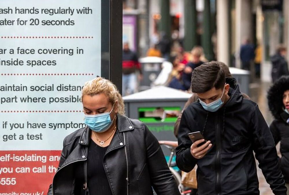 Великобританія, слідом за Китаєм планує запроваджувати паспорти здоров'я