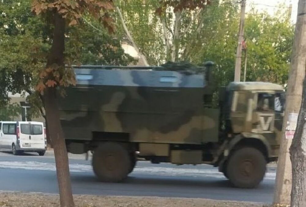 Россияне перебрасывают в сторону Мелитополя технику и солдат, - партизаны