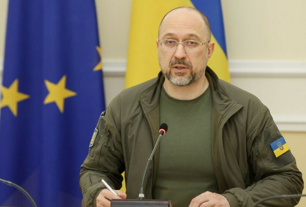 Шмыгаль о перспективах зимы: Россия продолжит атаки, но боле половины энергообъектов возобновлены 