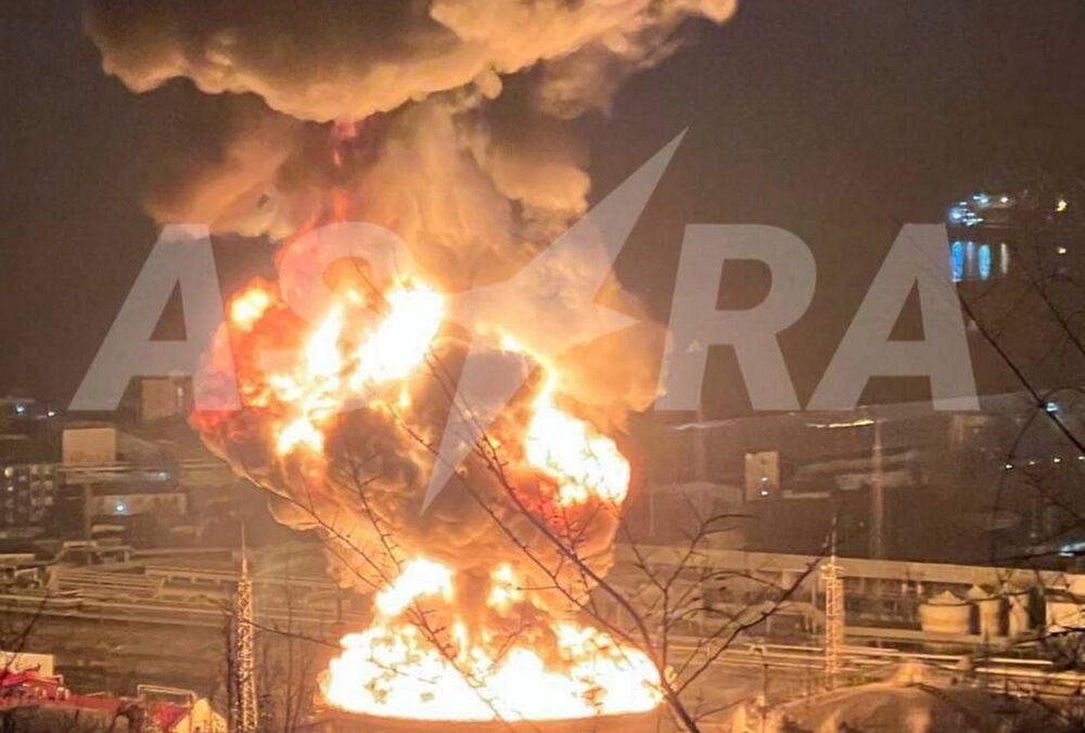 У Туапсе продовжує горіти НПЗ після нічної атаки